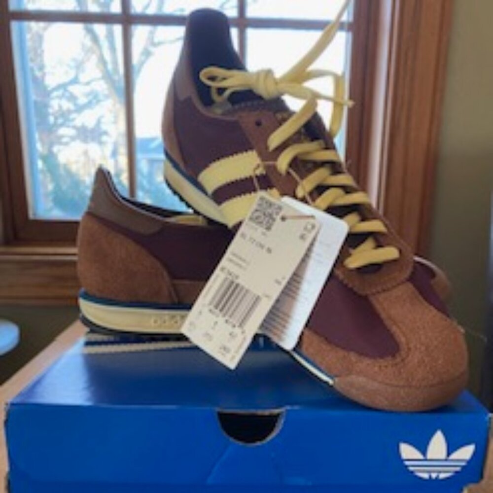 SL72 OG Women's Adidas Tennis Shoes - Picture 2 of 6